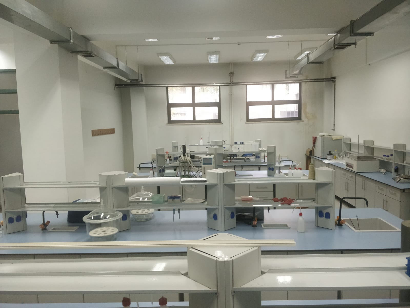 Biyomühendislik Öğrenci Laboratuvarı KMD 104-Fotoğraf